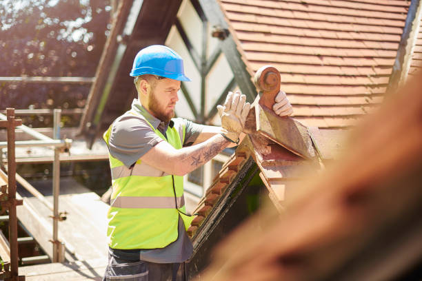 Best Tile Roofing Contractor  in Manistee, MI